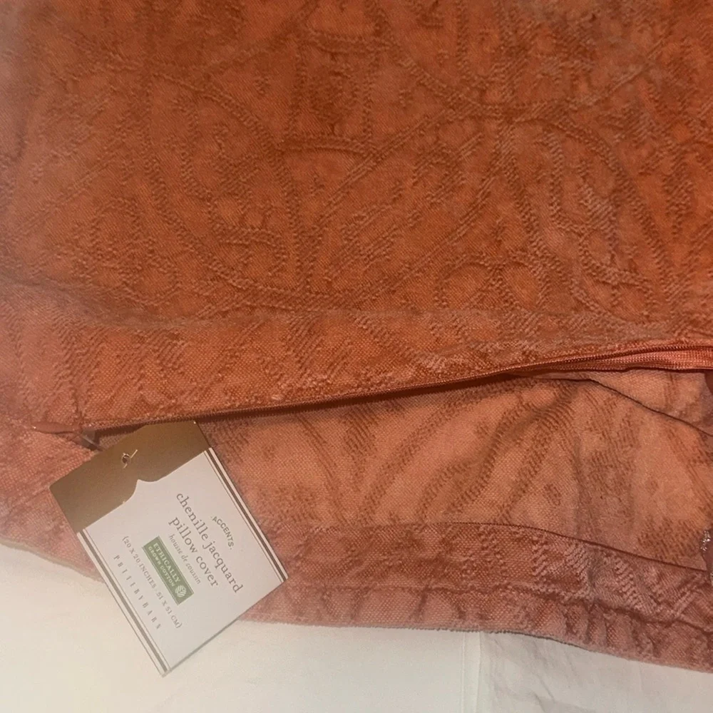 Pottery Barn square chenille jacquard pillow coverl - Picture 2 of 5